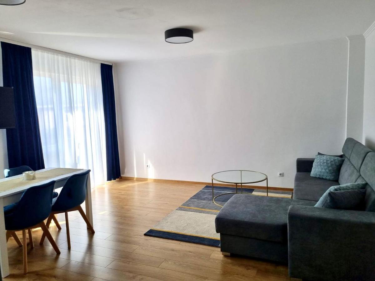 Lily Central Apartment With Free Parking Targu Mures Exterior photo